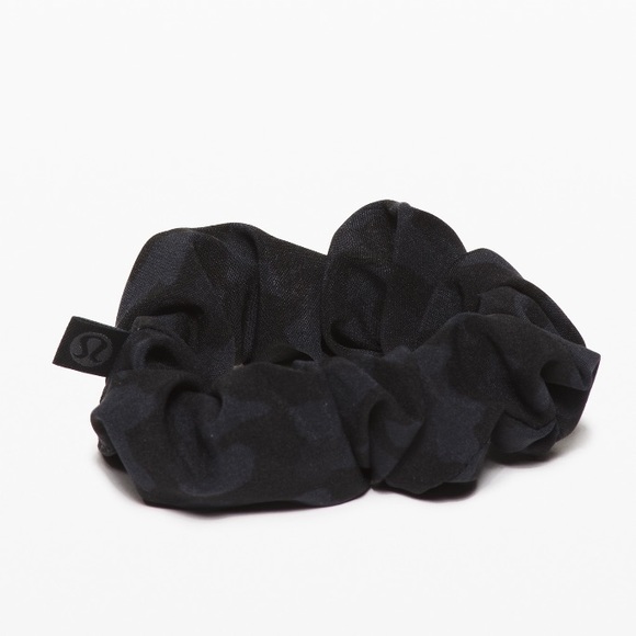 lululemon athletica Accessories - NEW Camouflage Print Uplifting Scrunchie